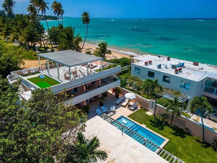 Palm Villa - Amazing Direct Sandy Beach Access Luxury Villa Loiza