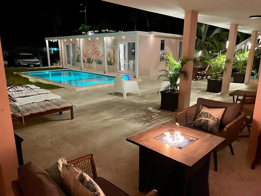 Palm Villa - Amazing Direct Sandy Beach Access Luxury Villa Loiza